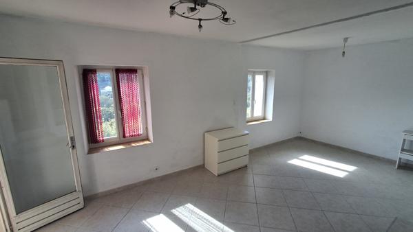 Pennes-Mirabeau (13170) Appartement type 1