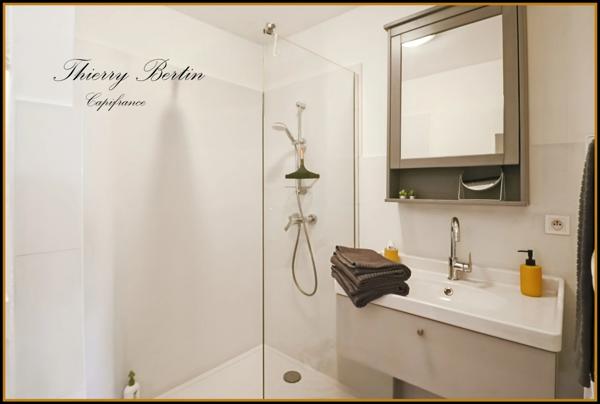 Appartement à vendre 2 pièces LA COLLE SUR LOUP (06)