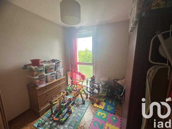 Apartment for sale 4 rooms 72 m² Marignane