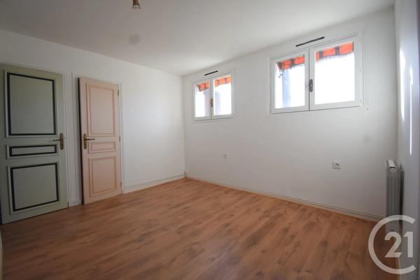 Maison à vendre  6 pièces - 181,93 m 2   ABREST  - 03