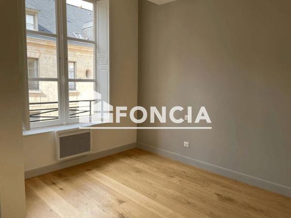 Location Appartement 3 pièces 56.5 m² - 60 QUAI DU HAVRE Rouen 76000