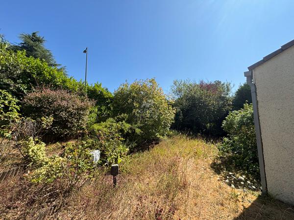 Maison 6 pièces à vendre à Cergy - Secteur Préfecture - Rare sur le marché 380 000 € **  - Référence  11295