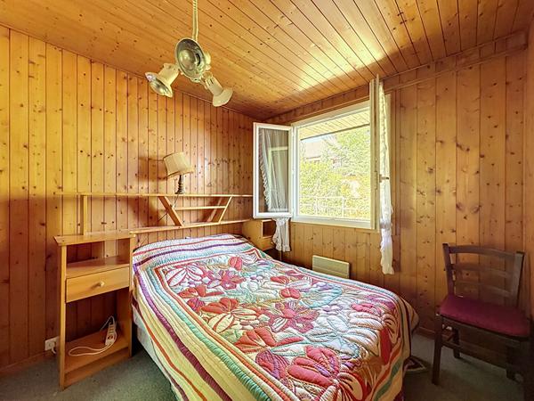 Charmante maison située  au calme avec un potentiel certain