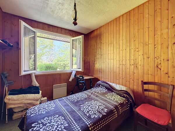Charmante maison située  au calme avec un potentiel certain