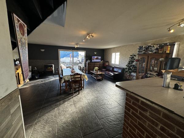 Maison 8 pièces - 163 m²