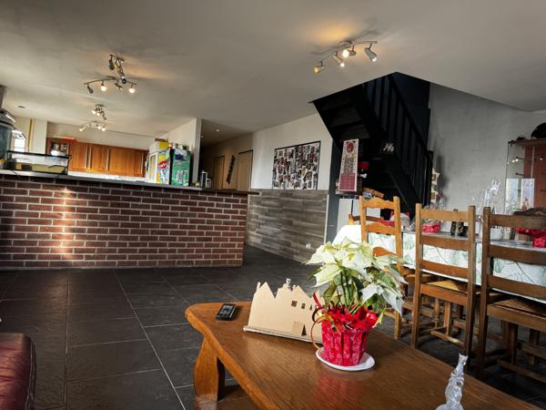 Maison 8 pièces - 163 m²