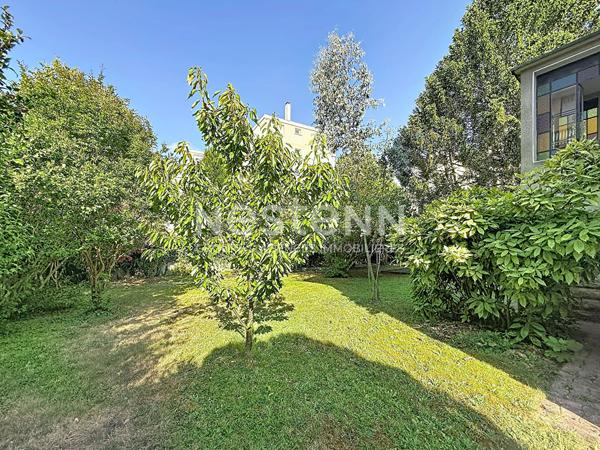 Grande Maison Familiale Individuelle avec 4 chambres Annexes sur grand Terrain - 69500 BRON