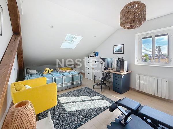 Grande Maison Familiale Individuelle avec 4 chambres Annexes sur grand Terrain - 69500 BRON