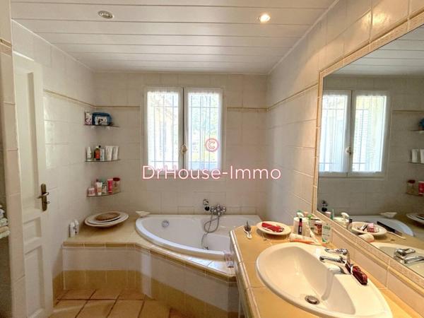 Maison à vendre 6 pièces de 206 m²