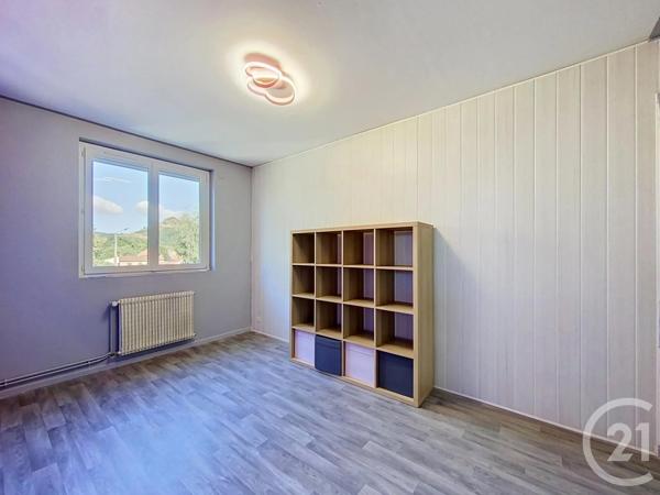 Appartement T3 à vendre  3 pièces - 69,40 m 2   ESPALY ST MARCEL  - 43