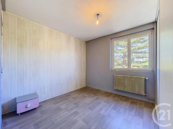 Appartement T3 à vendre  3 pièces - 69,40 m 2   ESPALY ST MARCEL  - 43
