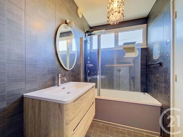 Appartement T3 à vendre  3 pièces - 69,40 m 2   ESPALY ST MARCEL  - 43