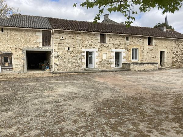 37120 MARIGNY MARMANDE Maison Marigny Marmande 5 pièce(s) 131.63 m2