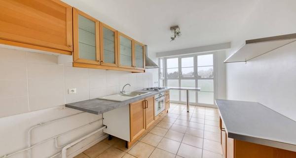 Appartement Roissy En Brie 3 pièce(s) 65 m2