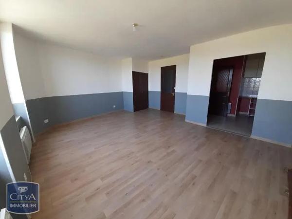Appartement à louer 2 pièces 54.38m² Saint-Didier-en-Velay (43140)