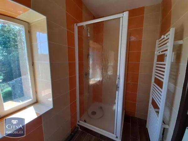 Appartement à louer 2 pièces 54.38m² Saint-Didier-en-Velay (43140)