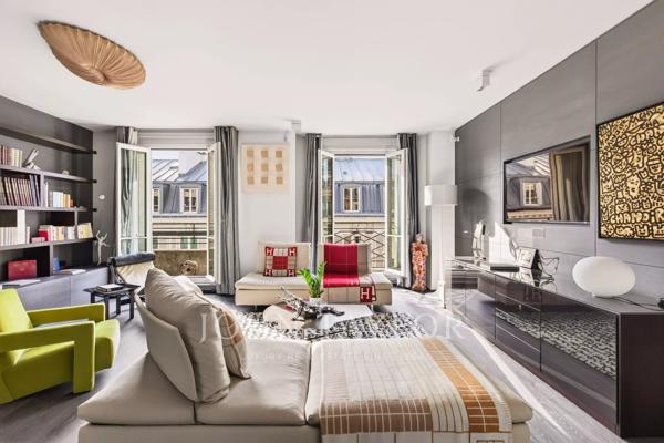 Élégant pied-à-terre rénové – Jardin du Luxembourg
