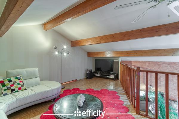 Maison 7 pièces - 158 m² Exclusivité efficity