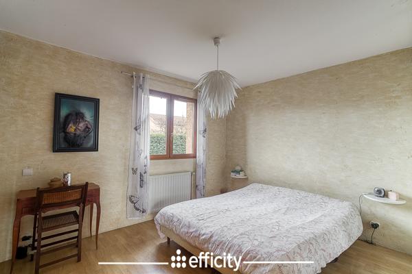 Maison 7 pièces - 158 m² Exclusivité efficity