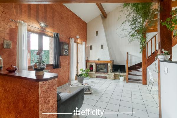 Maison 7 pièces - 158 m² Exclusivité efficity
