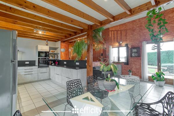 Maison 7 pièces - 158 m² Exclusivité efficity