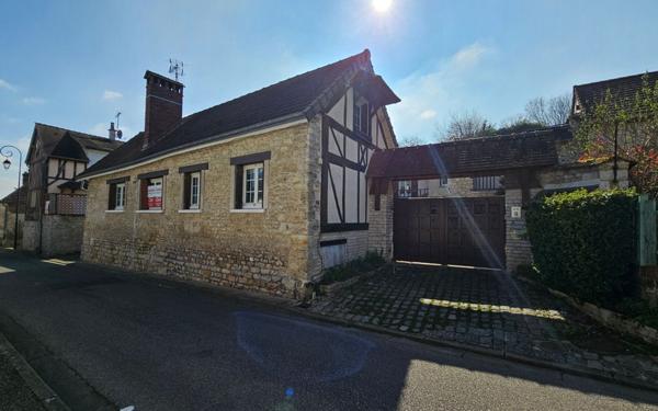 Maison à vendre    5 pièces •  Saint-Marcel