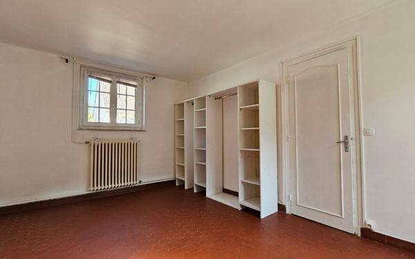 Maison à vendre    5 pièces •  Saint-Marcel