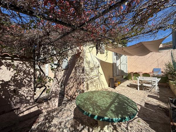 A VENDRE 13420 GEMENOS MAISON TYPE 3 DE 120M² SUR 320M² DE TERRAIN TERRASSE