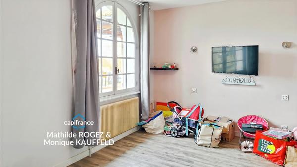 Maison à vendre 7 pièces (63) avec vue et jardin