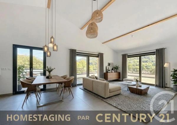 Appartement F4 à vendre  5 pièces - 104,68 m 2   TANINGES  - 74