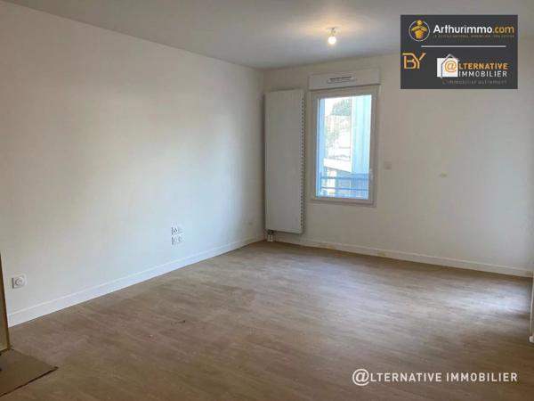 Location Appartement 2 pièces 45 m2 à Laval