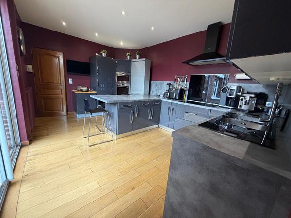 Maison Mazingarbe 10 pièce(s) 273 m2