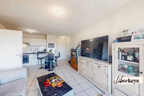 T2 41 m² avec terrasse au dernier étage 