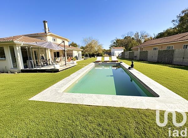 Maison à vendre 6 pièces 160 m² Saint-André-de-Seignanx