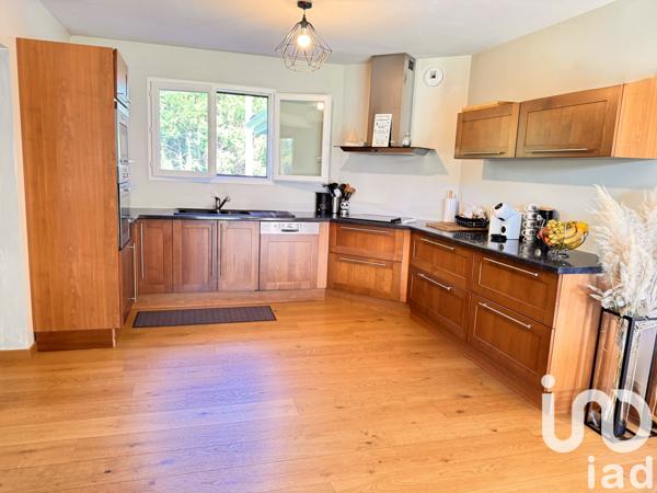 Maison à vendre 6 pièces 160 m² Saint-André-de-Seignanx