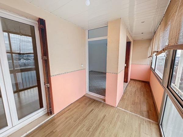Toulon Ouest Appartement T3 de 52.35 m² balcon et cave