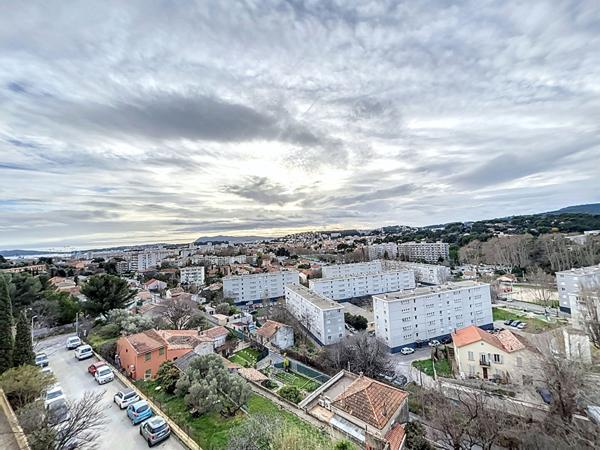 Toulon Ouest Appartement T3 de 52.35 m² balcon et cave