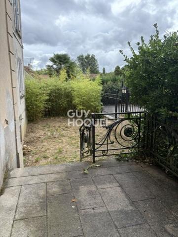 F3 avec jardin GUIGNES