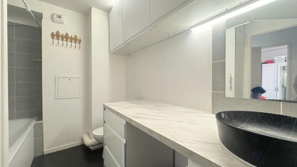 Appartement Corbeil Essonnes 3 pièce(s) 63 m2 - DPE C - 2 PLACES DE PARKING