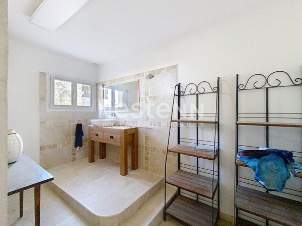 Maison de caractere en campagne avec grand terrain ? Beaucaire