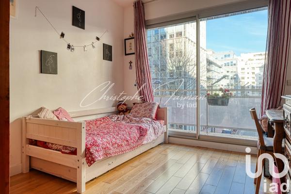 Appartement 6 pièces de 149 m² à Neuilly-sur-Seine (92200)