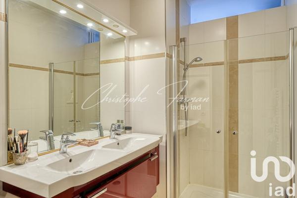 Appartement 6 pièces de 149 m² à Neuilly-sur-Seine (92200)