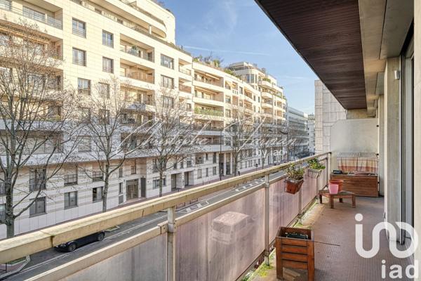 Appartement 6 pièces de 149 m² à Neuilly-sur-Seine (92200)