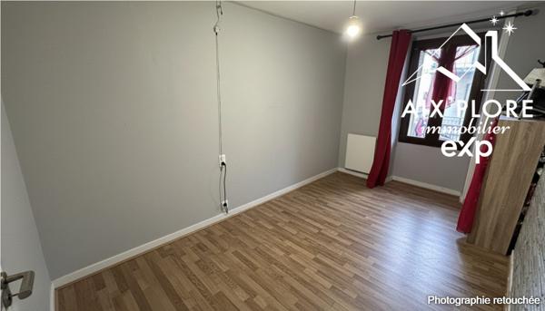 APPARTEMENT T2 CENTRE HISTORIQUE DE YENNE