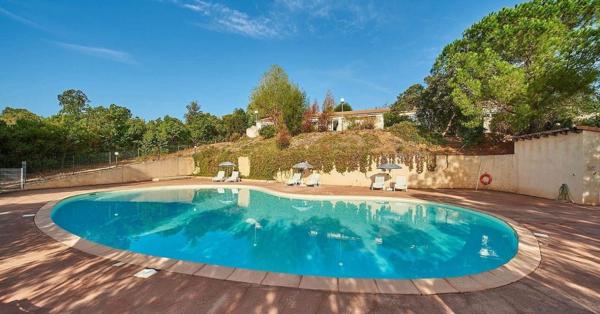 INVESTISSEMENT LOCATIF – SARI-SOLENZARA – Résidence de Tourisme Lisa Maria – 3,07% de rentabilité