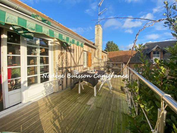 Maison en colombage de 10 pièces avec appartement de 3 pièces et local à aménager Dives-sur-Mer