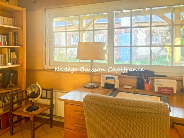 Maison en colombage de 10 pièces avec appartement de 3 pièces et local à aménager Dives-sur-Mer