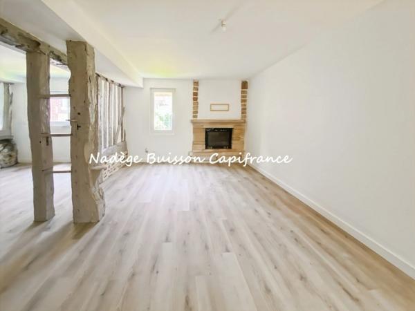 Maison en colombage de 10 pièces avec appartement de 3 pièces et local à aménager Dives-sur-Mer