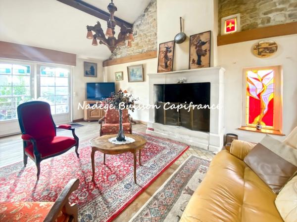 Maison en colombage de 10 pièces avec appartement de 3 pièces et local à aménager Dives-sur-Mer