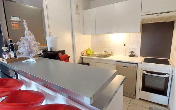 Appartement à vendre    3 pièces • 63 m2 La Seyne-sur-Mer